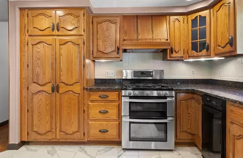 Kitchen - 2 Kenneth Rd, Georgetown, MA 01833 photo 2 of 2
