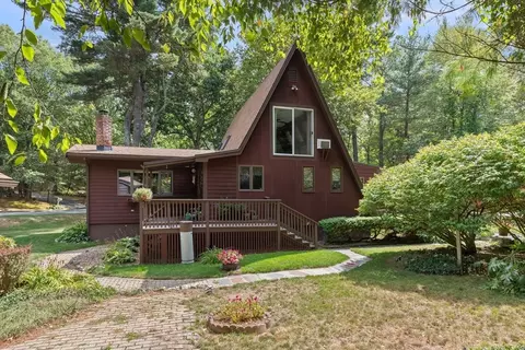 Exterior - 2 Kenneth Rd, Georgetown, MA 01833 photo 2 of 11