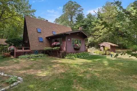 Exterior - 2 Kenneth Rd, Georgetown, MA 01833 photo 3 of 11