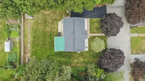 View/Area - 168 N Marion St, Fall River, MA 02723 photo 1 of 3