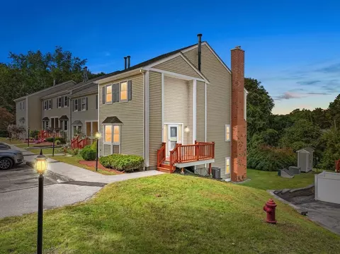 24 Charles St #7, Douglas, MA 01516
