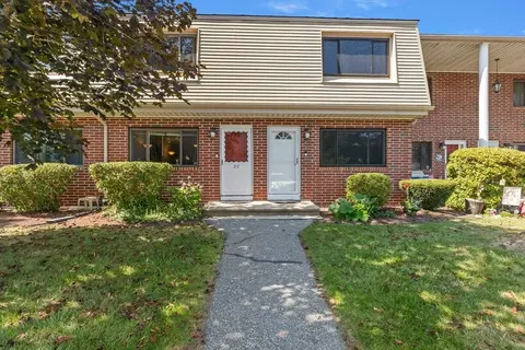 213 Farrwood Dr #213, Haverhill, MA 01835