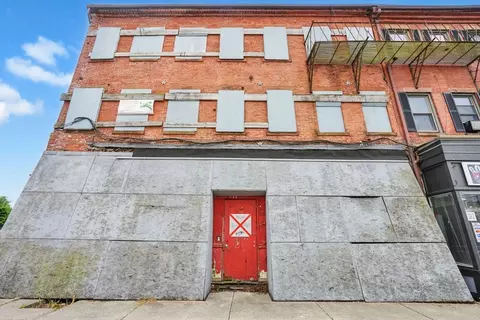 477 State St, Springfield, MA 01105 photo 2