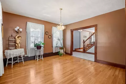7 Everett St, Stoneham, MA 02180 photo 13