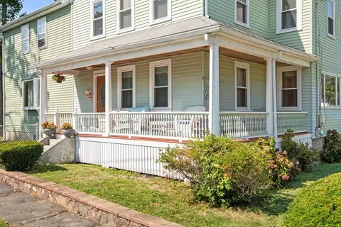 7 Everett St, Stoneham, MA 02180 photo 6