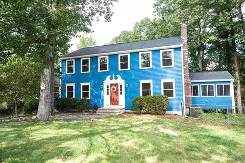 30 Powderhorn Ln, Holliston, MA 01746