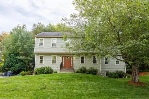 44 Meadow Ln, Grafton, MA 01536