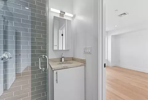 27 Carter St #2, Everett, MA 02149 photo 23
