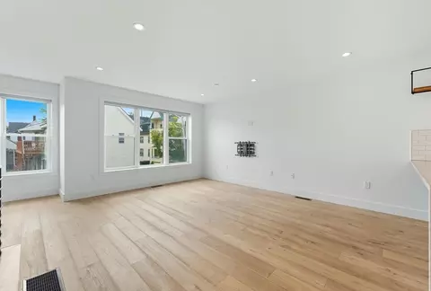 27 Carter St #2, Everett, MA 02149 photo 10