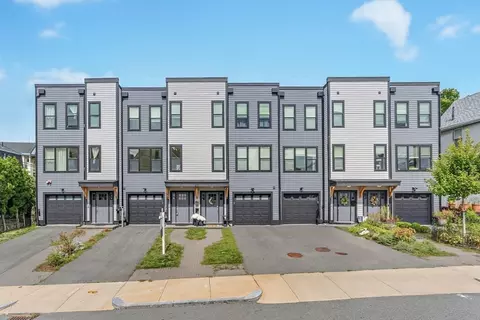 27 Carter St #2, Everett, MA 02149 photo 32