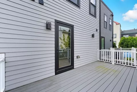 27 Carter St #2, Everett, MA 02149 photo 29
