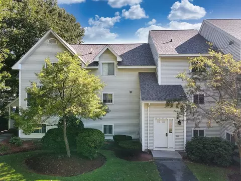100 Merrimack Ave #26, Dracut, MA 01826