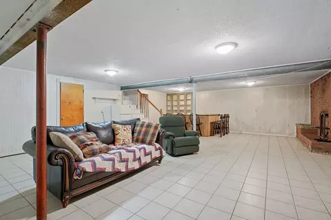 320 Fairview Ave, Chicopee, MA 01013 photo 33