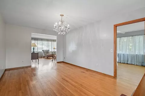 320 Fairview Ave, Chicopee, MA 01013 photo 8