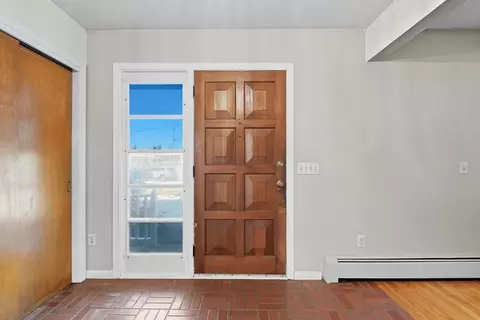 320 Fairview Ave, Chicopee, MA 01013 photo 4
