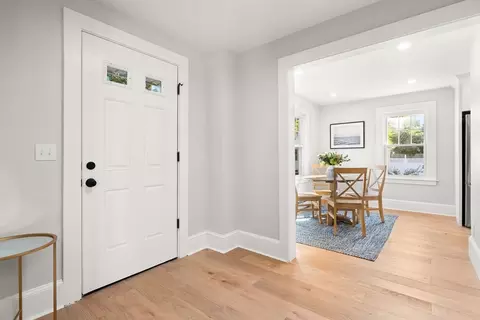 Entry Way - 136 Marion Rd, Wareham, MA 02571 photo 1 of 4