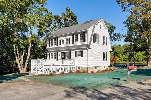 Exterior - 136 Marion Rd, Wareham, MA 02571 photo 11 of 11