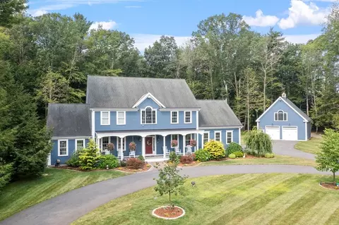 16 Village Rd, Pepperell, MA 01463
