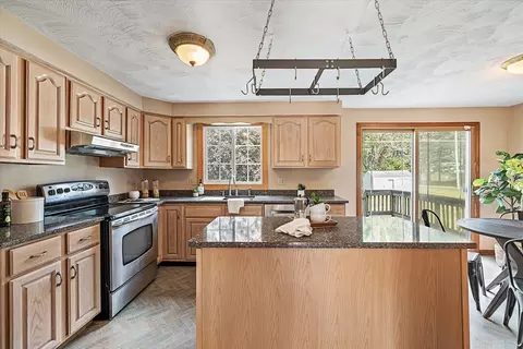 17 Taft Rd, Sterling, MA 01564 photo 13