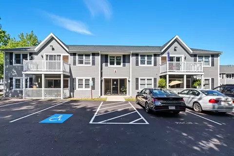 450 Somerset Ave #6-6, Taunton, MA 02780