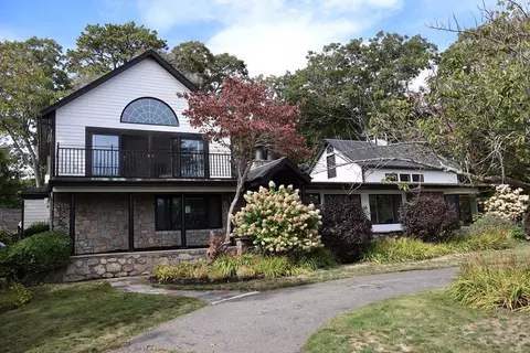 3 Williams Ter, Swampscott, MA 01907