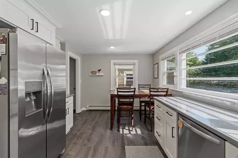Kitchen - 32 Main St, Townsend, MA 01469 photo 4 of 4