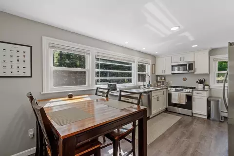 Kitchen - 32 Main St, Townsend, MA 01469 photo 2 of 4