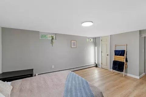 Bedroom - 32 Main St, Townsend, MA 01469 photo 5 of 6