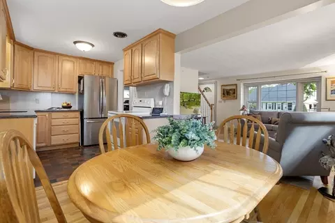 42 Sturges Rd, Reading, MA 01867 photo 17