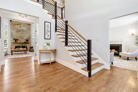 3 Cedar St, Newton, MA 02459