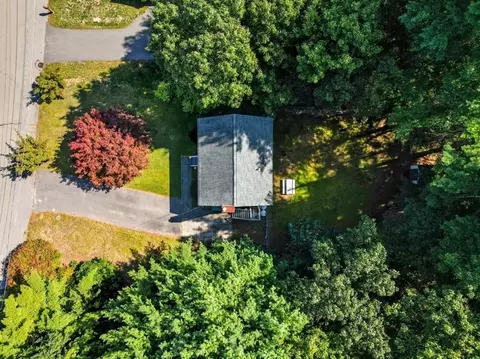 17 Douglas Dr, Ayer, MA 01432 photo 32