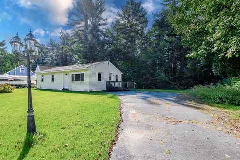 9 White Pine Ave, Wareham, MA 02576 photo 2