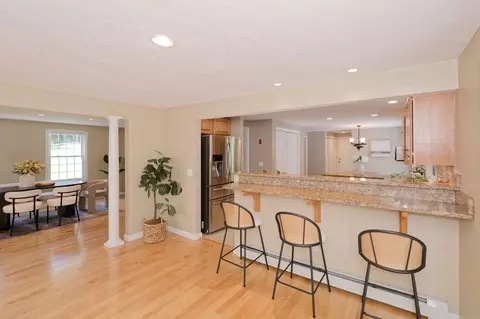 23 Forest Park Dr, Mendon, MA 01756 photo 11