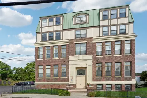 58 Almont St #3, Malden, MA 02148