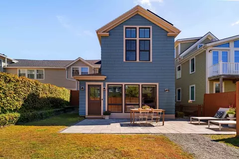 9 Oakland St, Cambridge, MA 02139