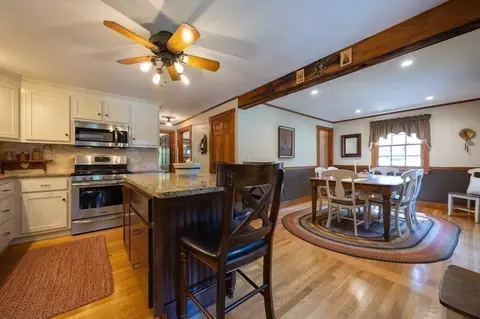 60 Southgate Rd, Franklin, MA 02038 photo 9