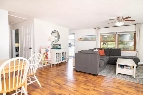 11 Warwick Way, Mashpee, MA 02649 photo 6