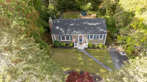 11 Warwick Way, Mashpee, MA 02649 photo 36