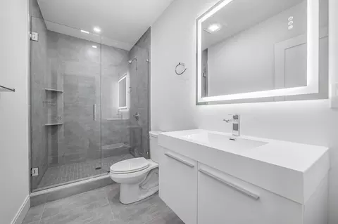 Bath - 536 Broadway, Everett, MA 02149 photo 2 of 2