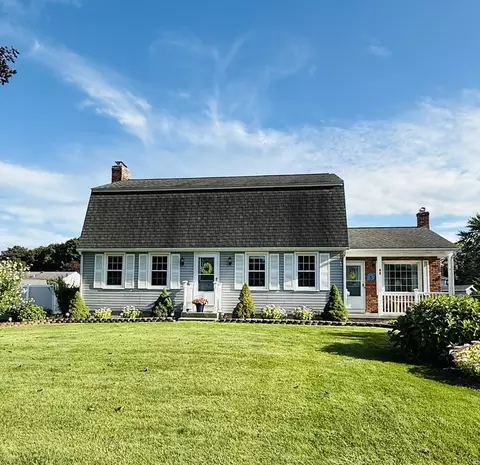 22 Beech Hill Rd, Feeding Hills, MA 01030