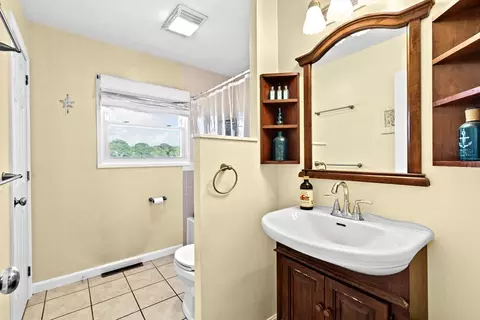 15 Maple St, Bourne, MA 02532 photo 12