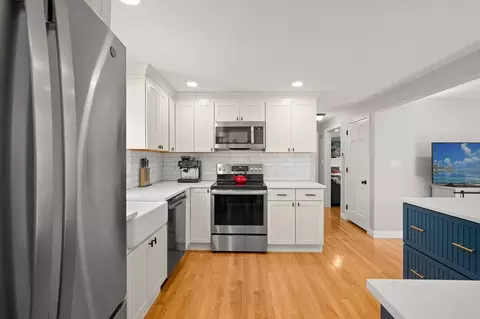 30 Arch St, Westborough, MA 01581 photo 4