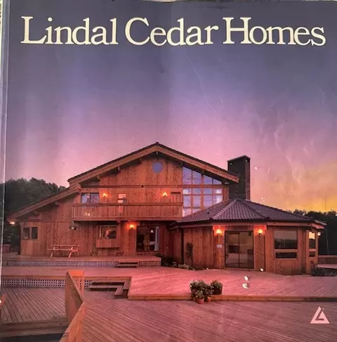 17 Blossom Ln, Berkley, MA 02779