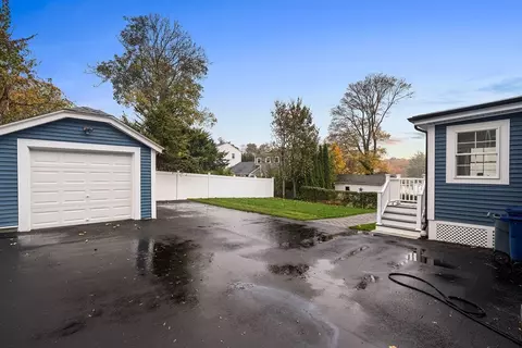 Exterior - 39 Morrison Rd, Braintree, MA 02184 photo 6 of 10