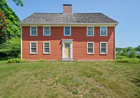 495 E Center St, West Bridgewater, MA 02379