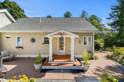 14 Cross St, Dunstable, MA 01827 photo 34