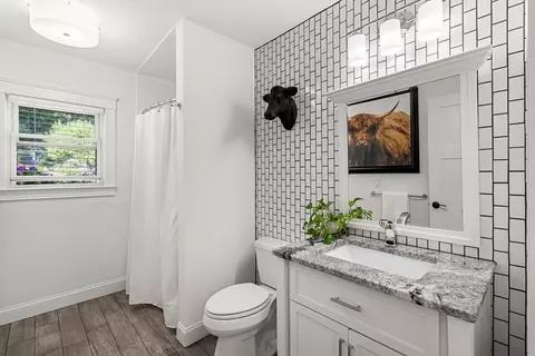 14 Cross St, Dunstable, MA 01827 photo 12