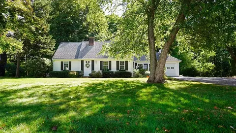 334 S Washington St, North Attleboro, MA 02760