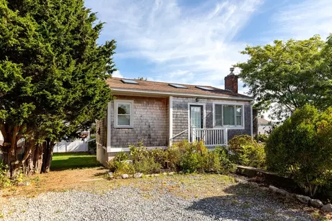 51 Tupper Ave, Sandwich, MA 02563
