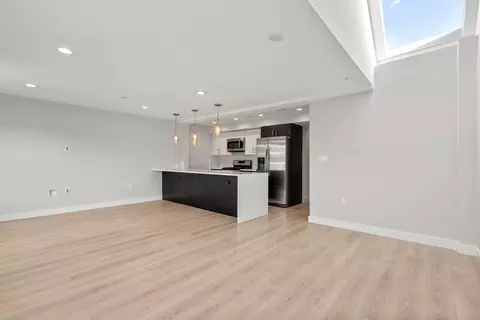 85 Everett St #3, Boston, MA 02128 photo 6